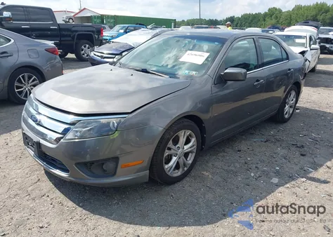 2012 Ford Fusion Se z USA, uszkodzony, nr VIN 3FAHP0HA5CR261887